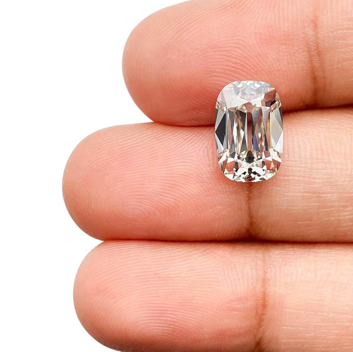 3.01ct | H/VS1 Cushion Shape Old Mine Cut Lab Diamond (IGI)