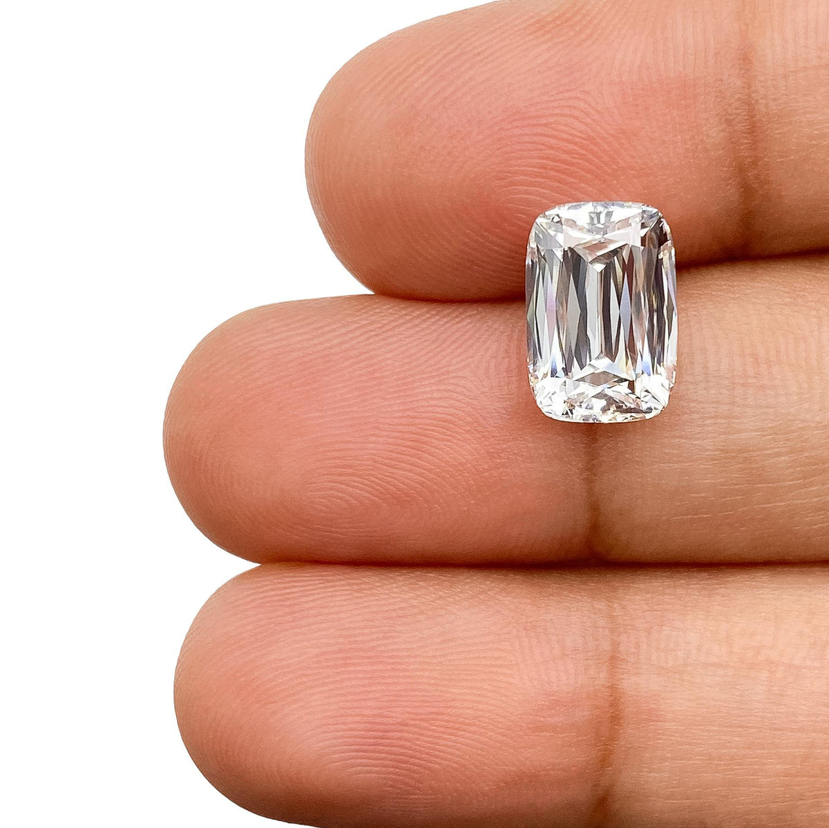 2.95ct | E/VS1 Cushion Shape Lattice Cut Lab Diamond (IGI)