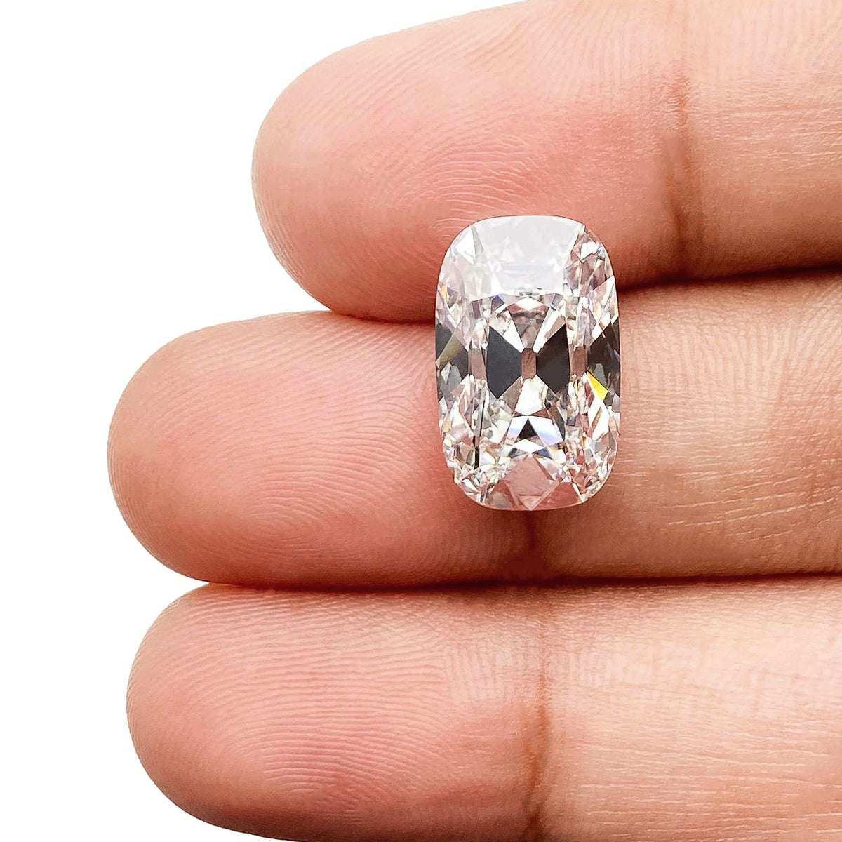 5.30ct | E/VS1 Cushion Shape Old Mine Cut Lab Diamond (IGI)