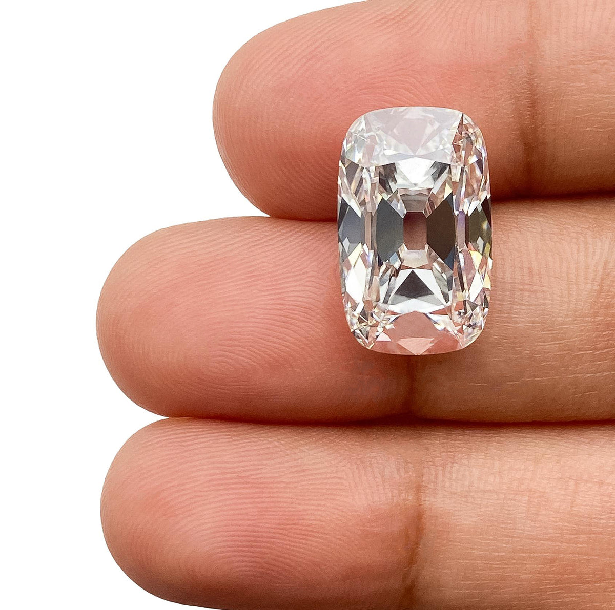 7.58ct | E/VVS2 Antique Cushion Shape Old Mine Cut Lab Diamond (IGI)