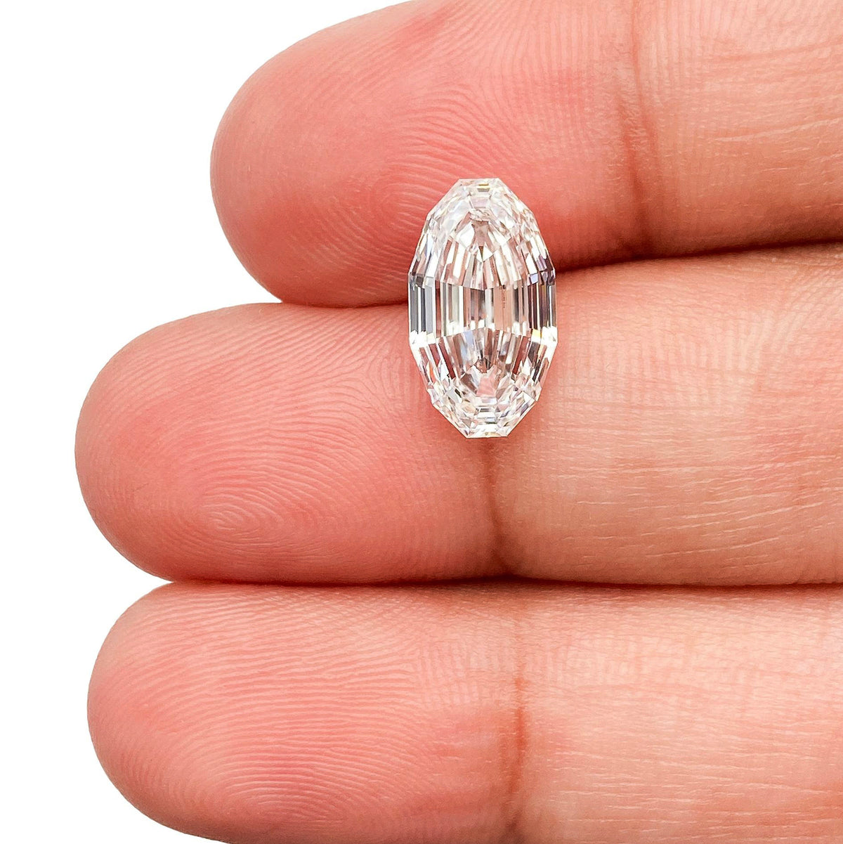 2.96ct | E/VVS2 Oval Shape Step Cut Lab Diamond (IGI)