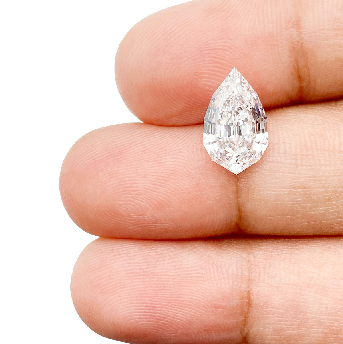 2.53ct | E/VS1 Pear Shape Step Cut Lab Diamond (IGI)