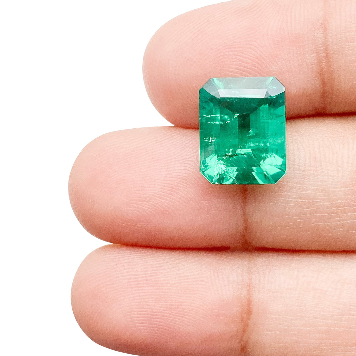 4.11ct | Step Cut Emerald Shape Lab Emerald