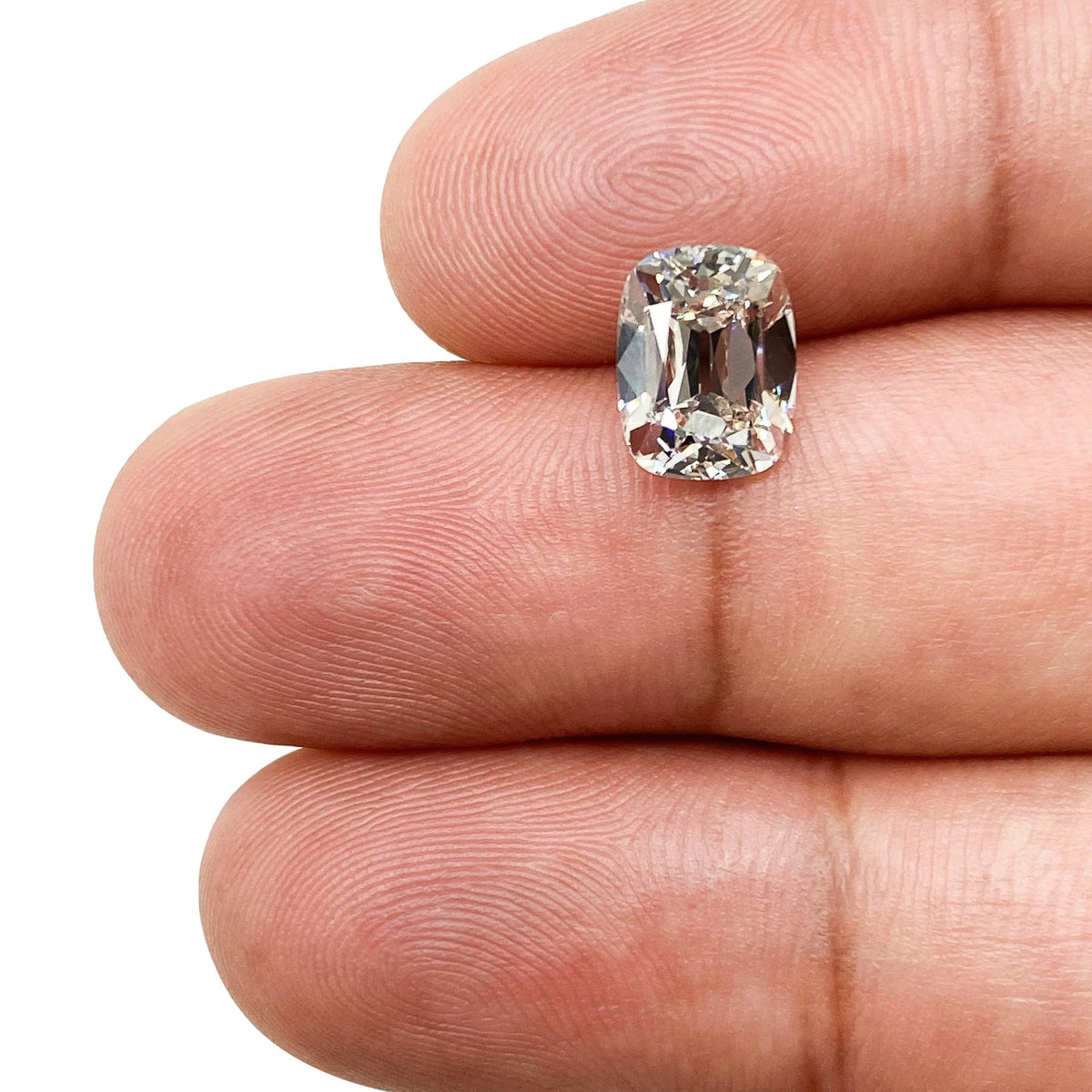2.41ct | G/VVS1 Cushion Shape Old Mine Cut Lab Diamond (IGI)-LITHOS Diamond
