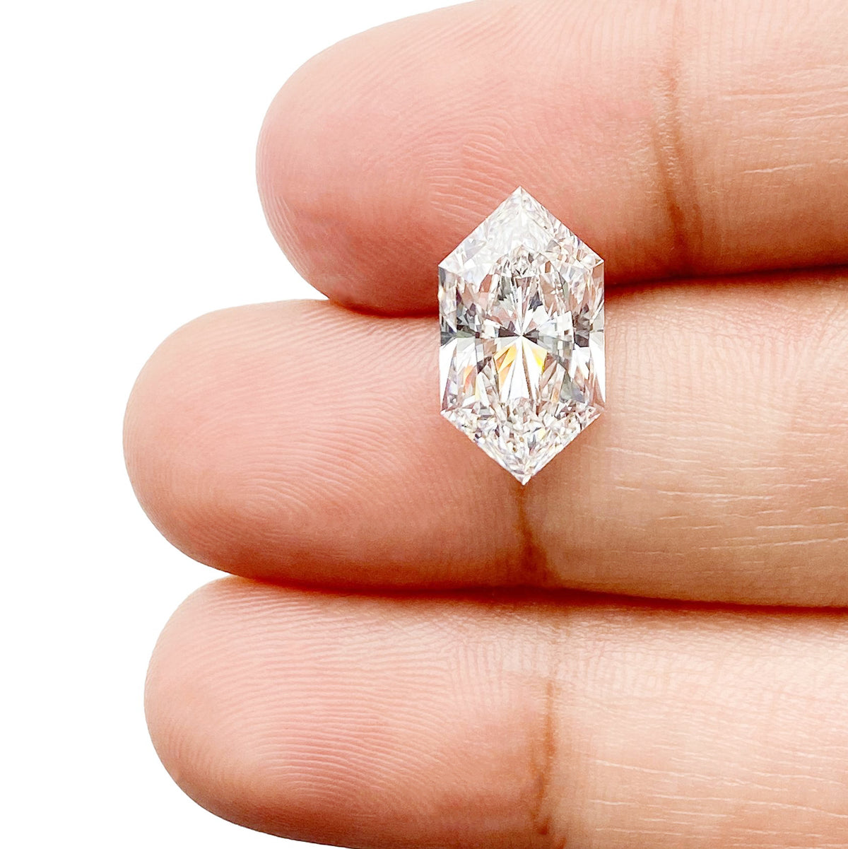 3.55ct | E/VVS2 Hexagon Shape Brilliant Cut Lab Diamond (IGI)