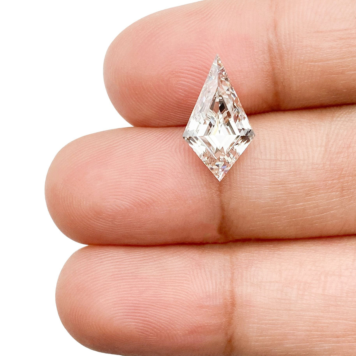 3.02ct | F/VS1 Kite Shape Step Cut Lab Diamond (IGI)