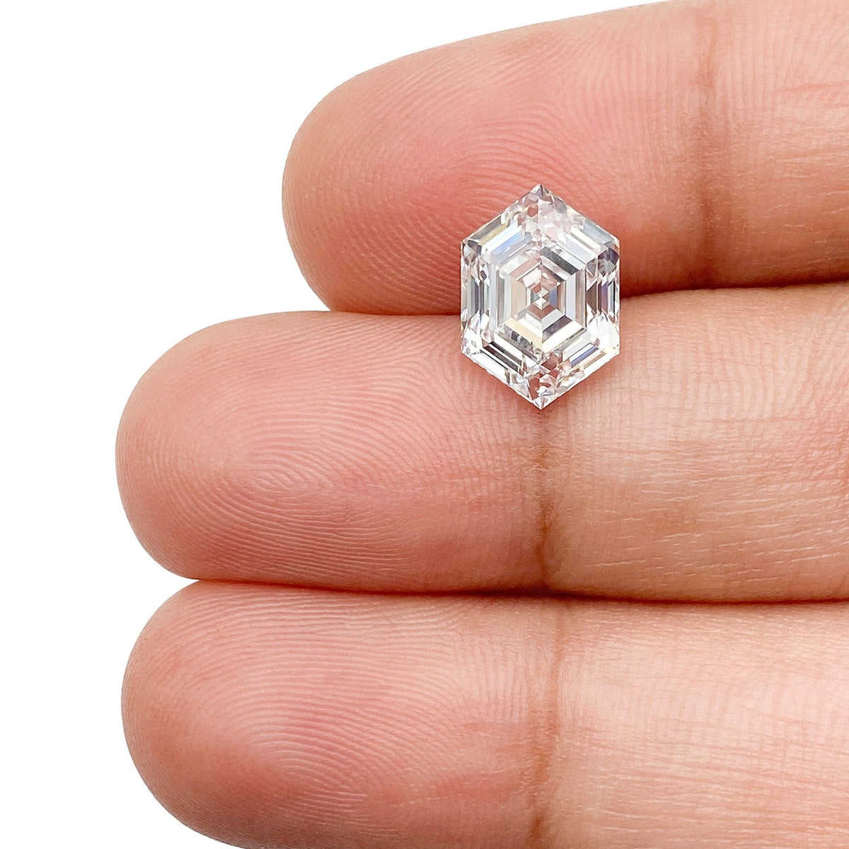 2.80ct | F/VS1 Hexagon Shape Step Cut Lab Diamond (IGI)-LITHOS Diamond