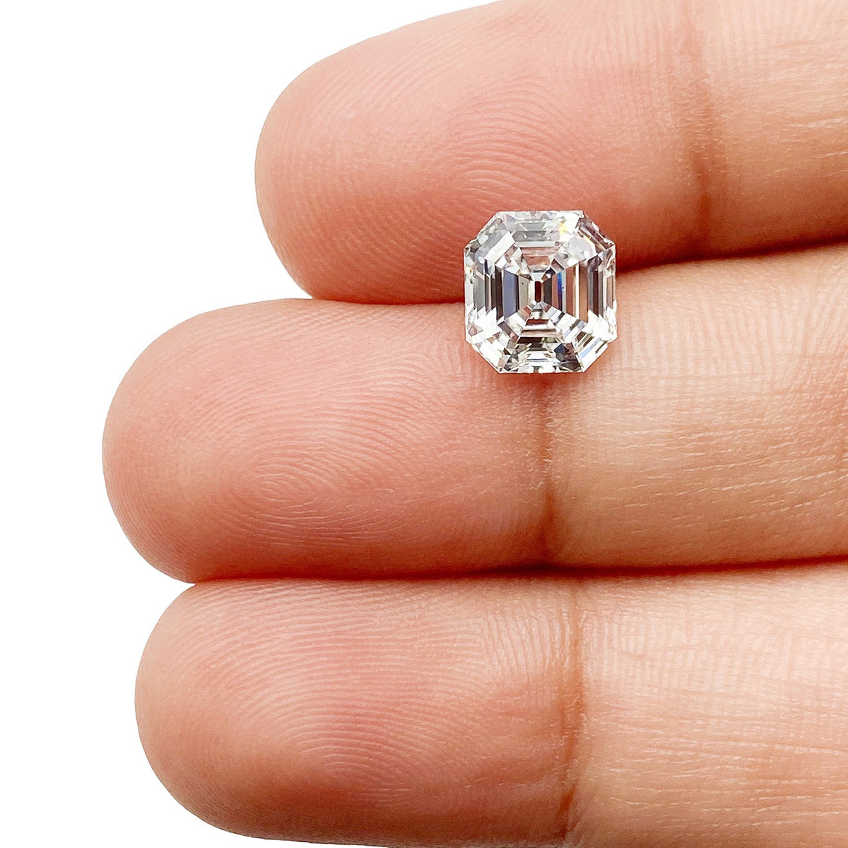 2.00ct | F/VS2 Asscher Shape Step Cut Lab Diamond (IGI)-LITHOS Diamond