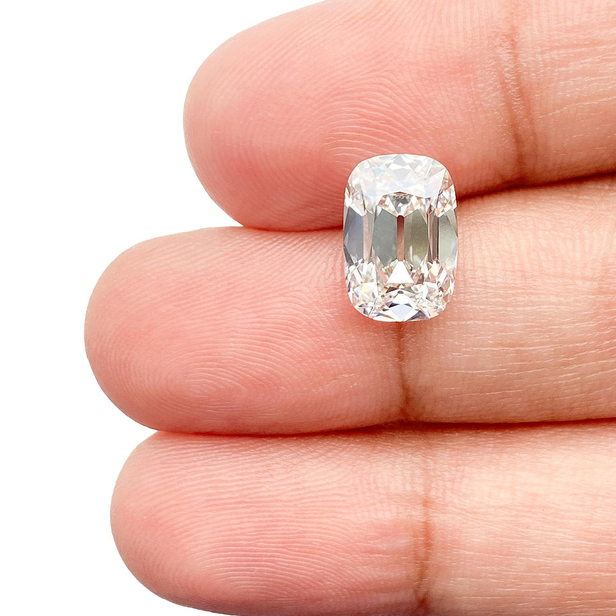 2.71ct | F/VS1 Cushion Shape Old Mine Cut Lab Diamond (IGI)-LITHOS Diamond