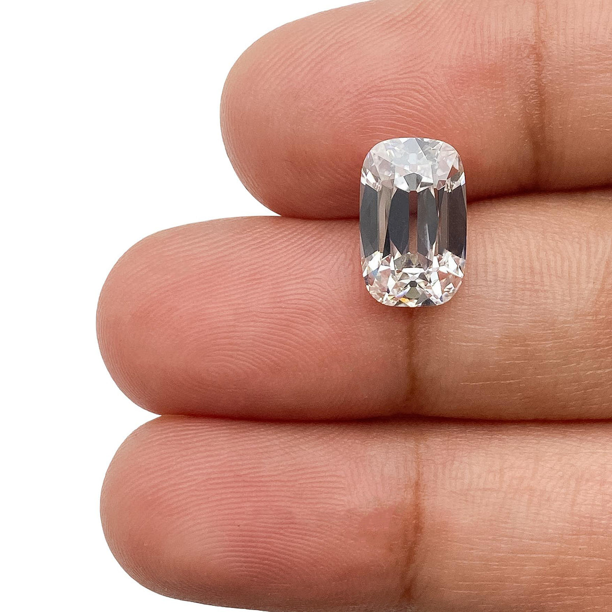 2.87ct | F/VVS2 Cushion Shape Old Mine Cut Lab Diamond (IGI)
