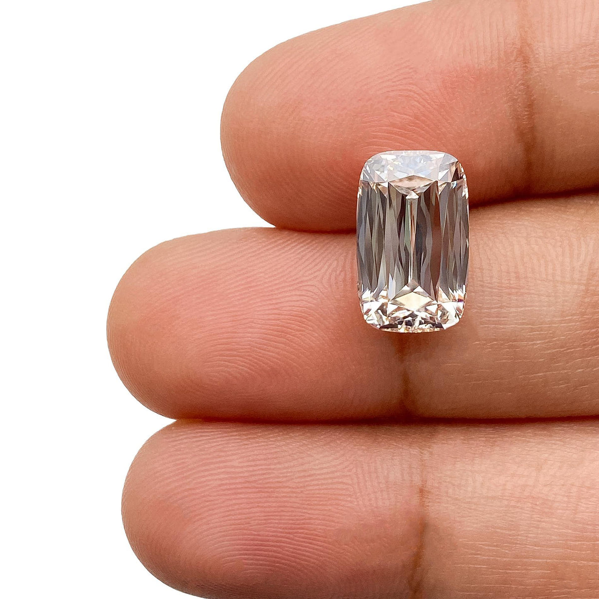 4.11ct | L/VVS2 Champagne Cushion Shape Lattice Cut Lab Diamond (IGI)-LITHOS Diamond