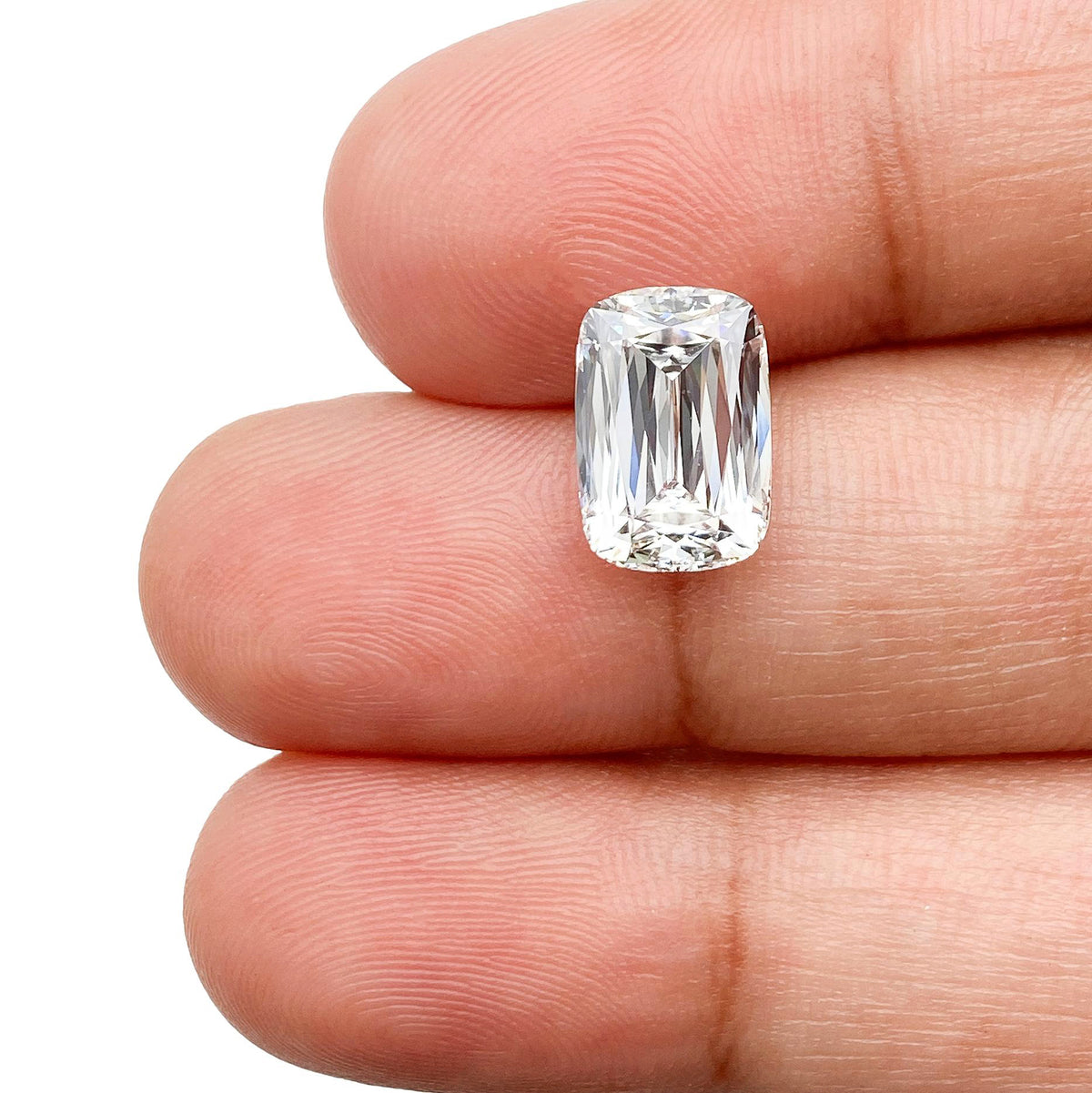 2.63ct | E/VS1 Cushion Shape Lattice Cut Lab Diamond (IGI)