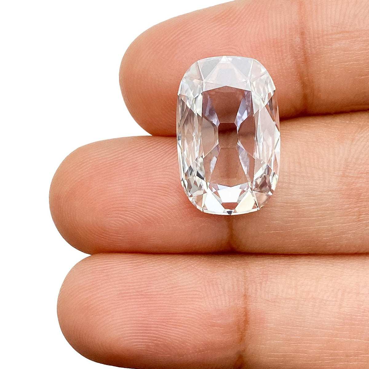 7.04ct | F/VVS2 Antique Cushion Shape Old Mine Cut Lab Diamond (IGI)