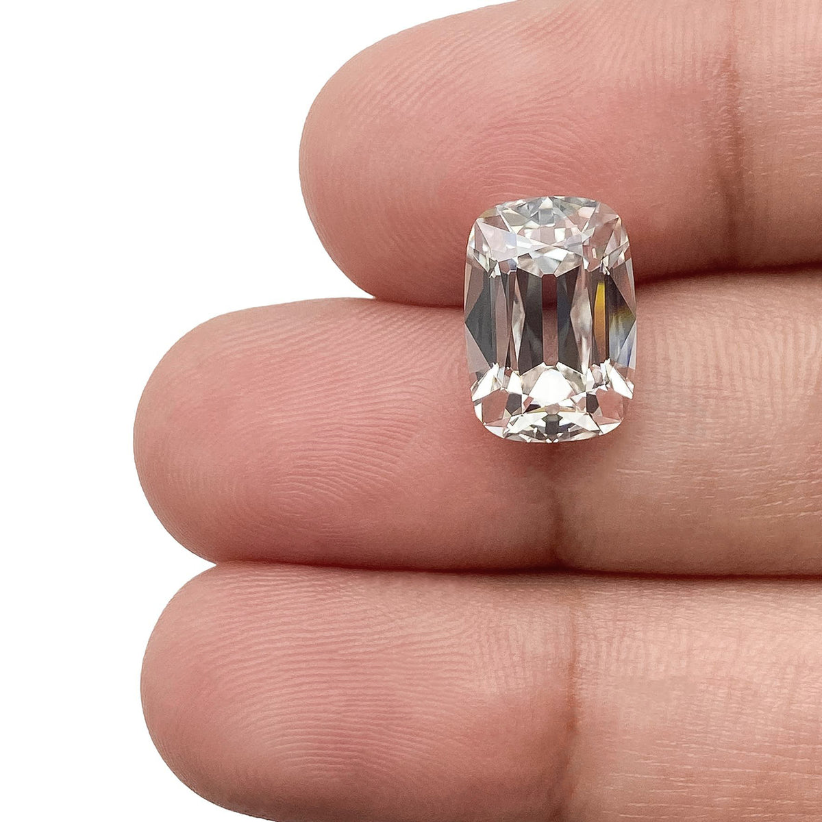4.06ct | F/VVS2 Cushion Shape Old Mine Cut Lab Diamond (IGI)