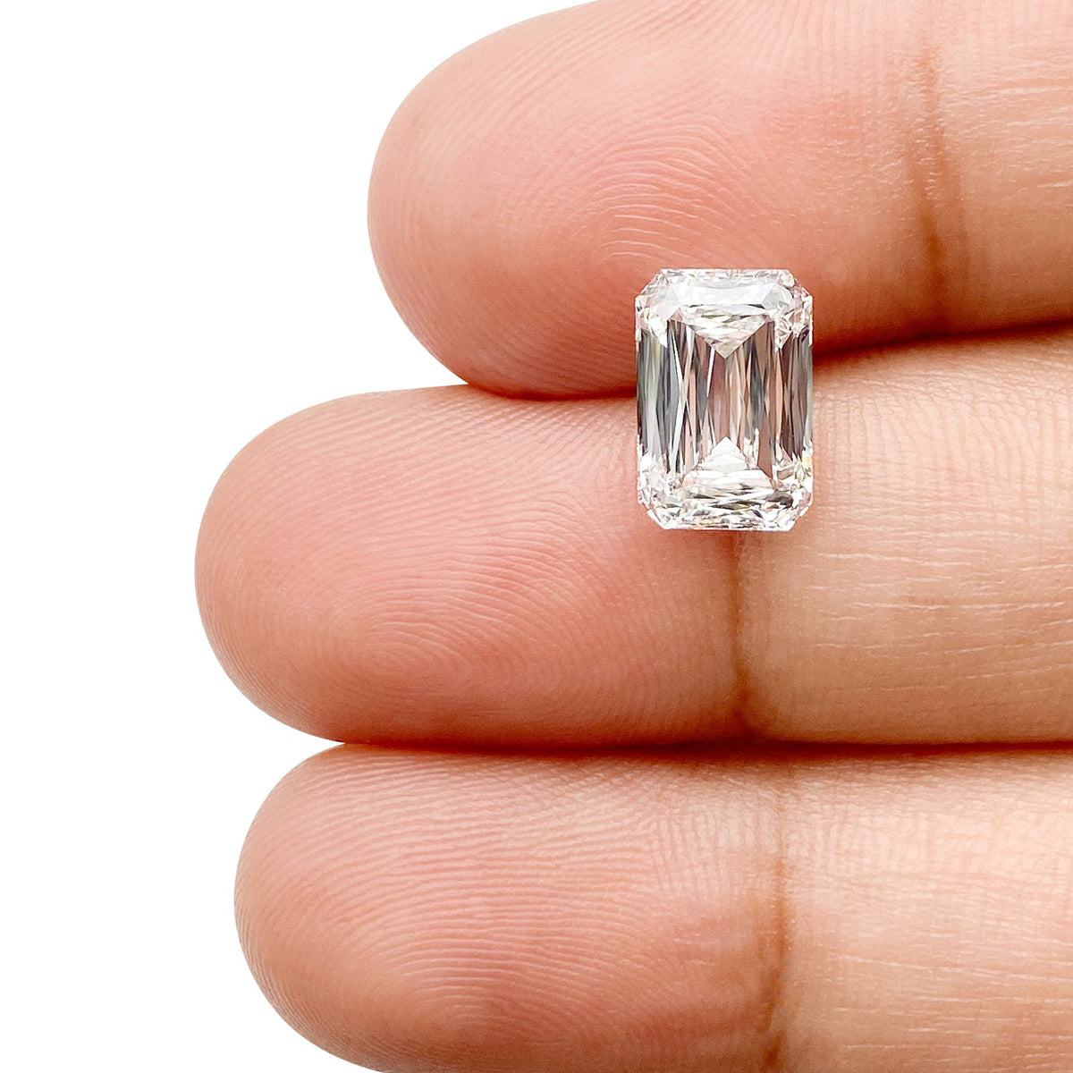 2.38ct | E/VS1 Emerald Shape Lattice Cut Lab Diamond (IGI)