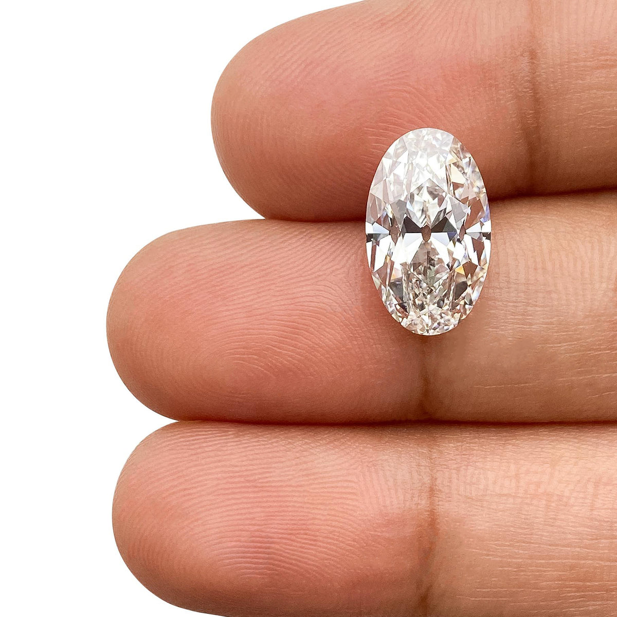 3.50ct | E/VVS2 Oval Shape Old Mine Cut Lab Diamond (IGI)