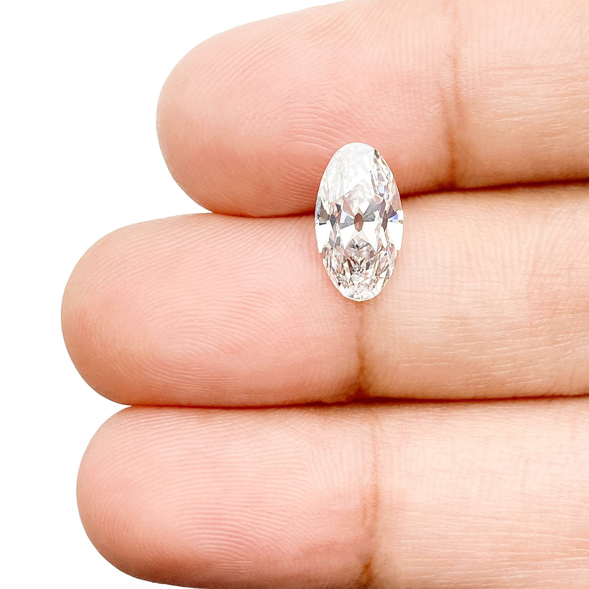 1.85ct | E/VVS2 Oval Shape Old Mine Cut Lab Diamond (IGI)