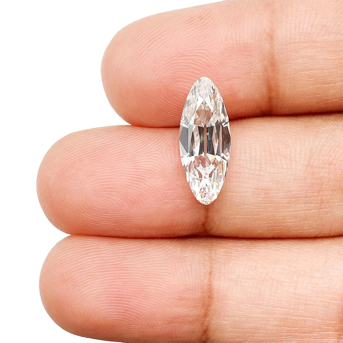 2.60ct | F/VVS2 Oval Shape Old Mine Cut Lab Diamond (IGI)