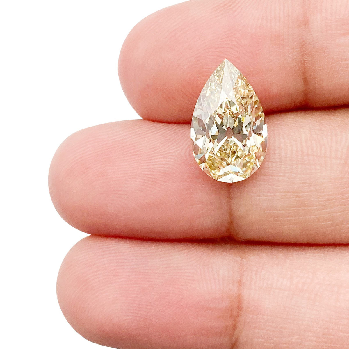 3.52ct | Q-R/VS1 Pear Shape Old Mine Cut Lab Diamond (IGI)