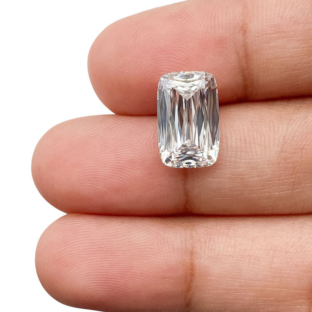 4.23ct | F/VVS2 Cushion Shape Lattice Cut Lab Diamond (IGI)