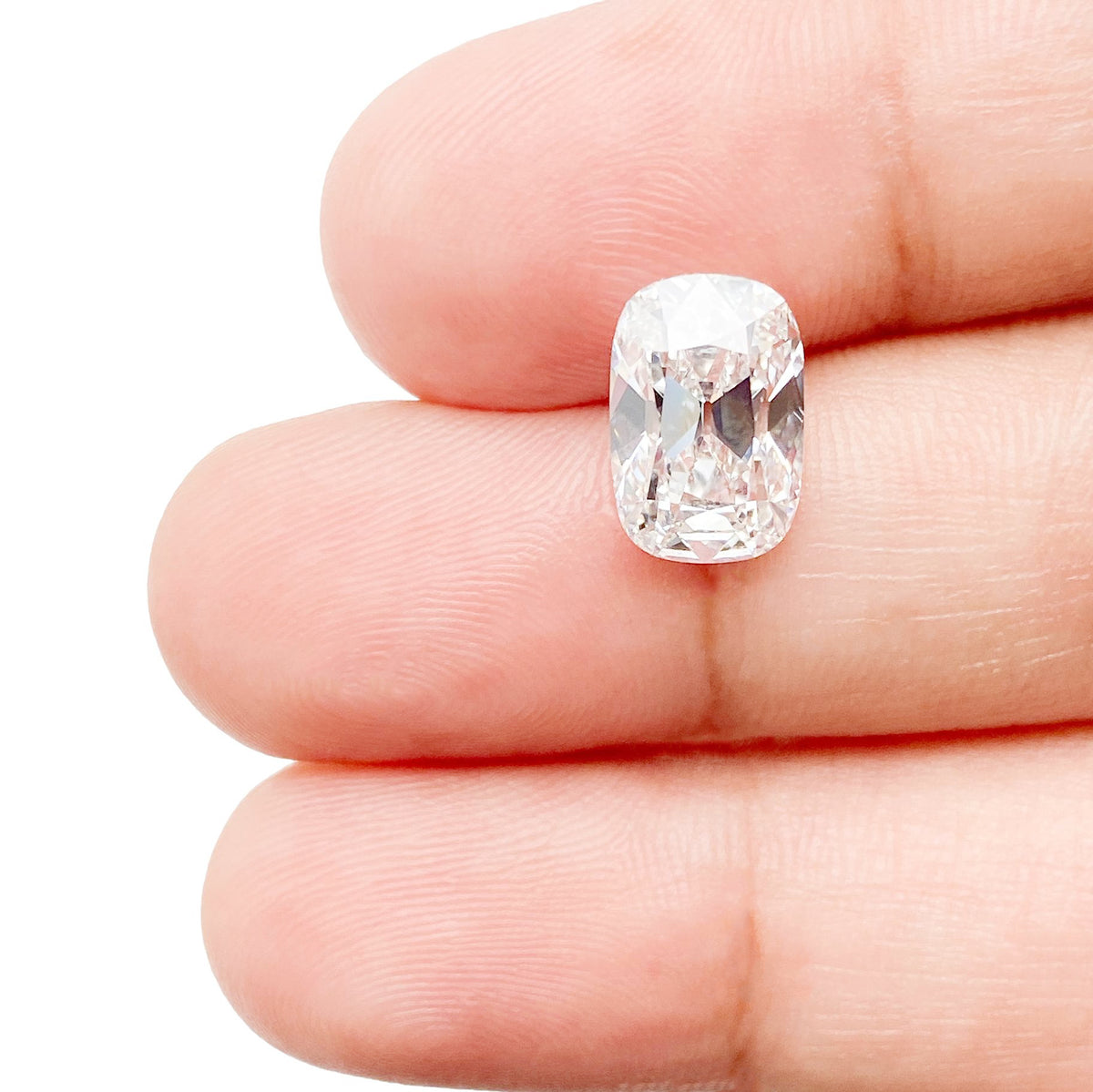 2.58ct | E/VS1 Cushion Shape Old Mine Cut Lab Diamond (IGI)