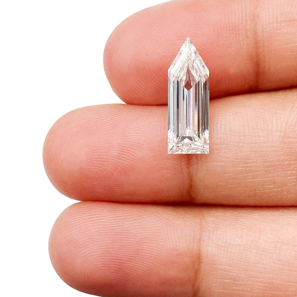 2.56ct | F/VS1 Bullet Shape Step Cut Lab Diamond (IGI)
