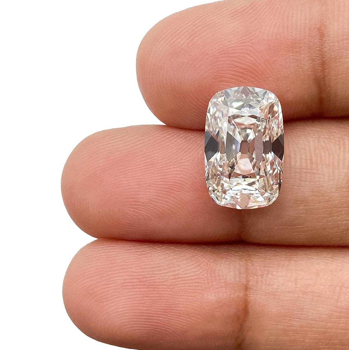5.06ct | F/VS2 Antique Cushion Shape Old Mine Cut Lab Diamond (IGI)