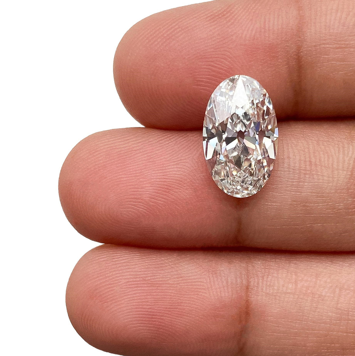 4.10ct | F/VS2 Oval Shape Old Mine Cut Lab Diamond (IGI)