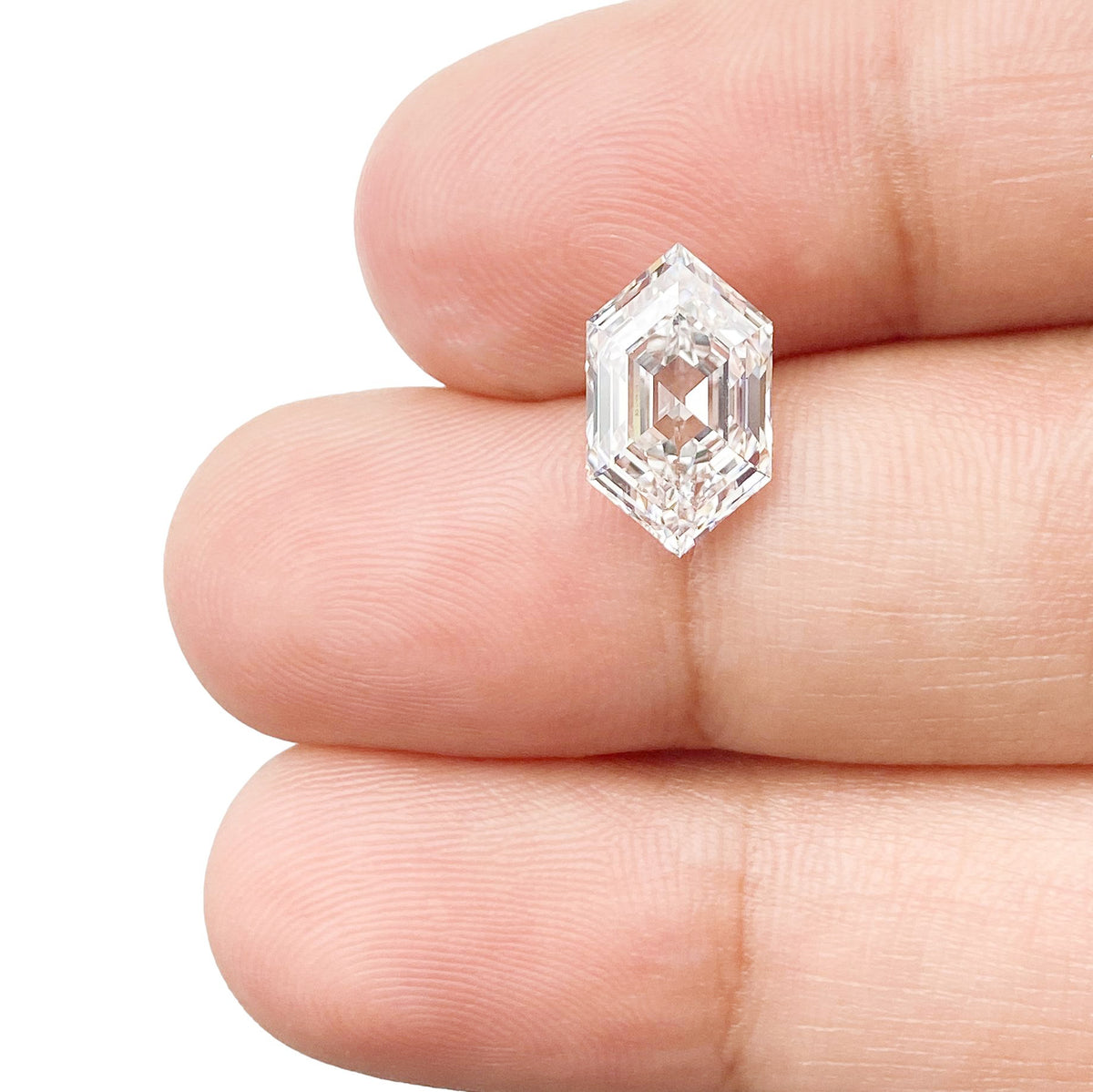 2.29ct | E/VS2 Hexagon Shape Step Cut Lab Diamond (IGI)