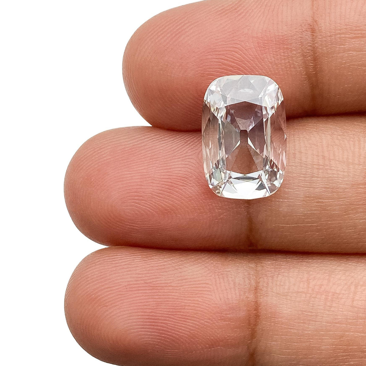 3.53ct | F/VVS2 Cushion Shape Old Mine Cut Lab Diamond (IGI)