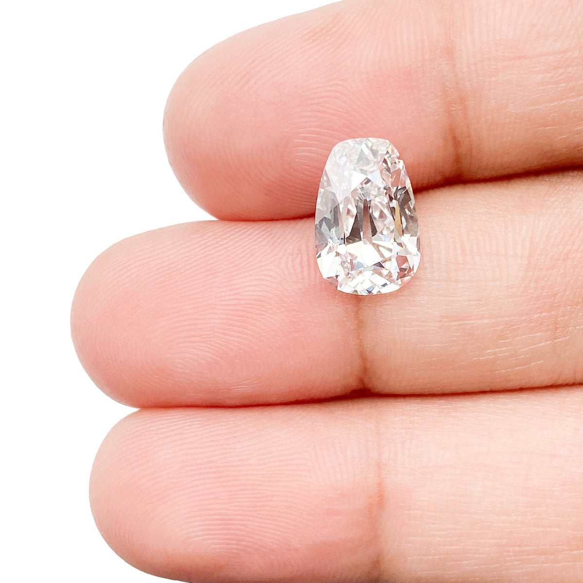2.85ct | E/VS1 Tapered Cushion Shape Old Mine Cut Lab Diamond (IGI)