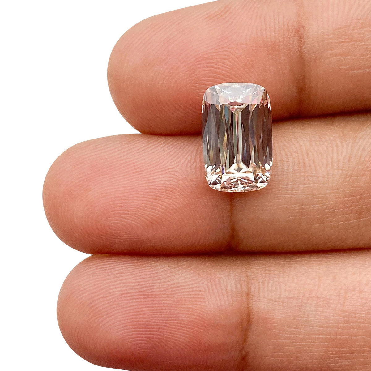 3.86ct | N/VS1 Champagne Cushion Shape Lattice Cut Lab Diamond (IGI)-LITHOS Diamond