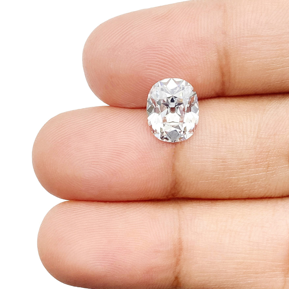 2.56ct | E/VS2 Cushion Shape Old Mine Cut Lab Diamond (IGI)