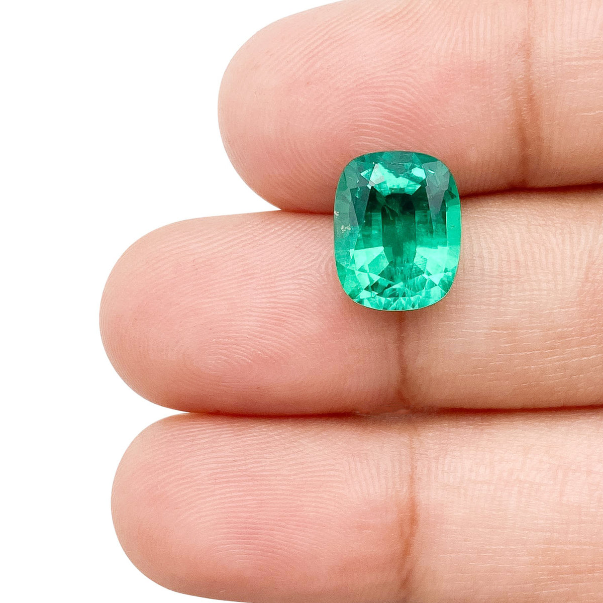3.15ct | Brilliant Cut Cushion Shape Lab Emerald
