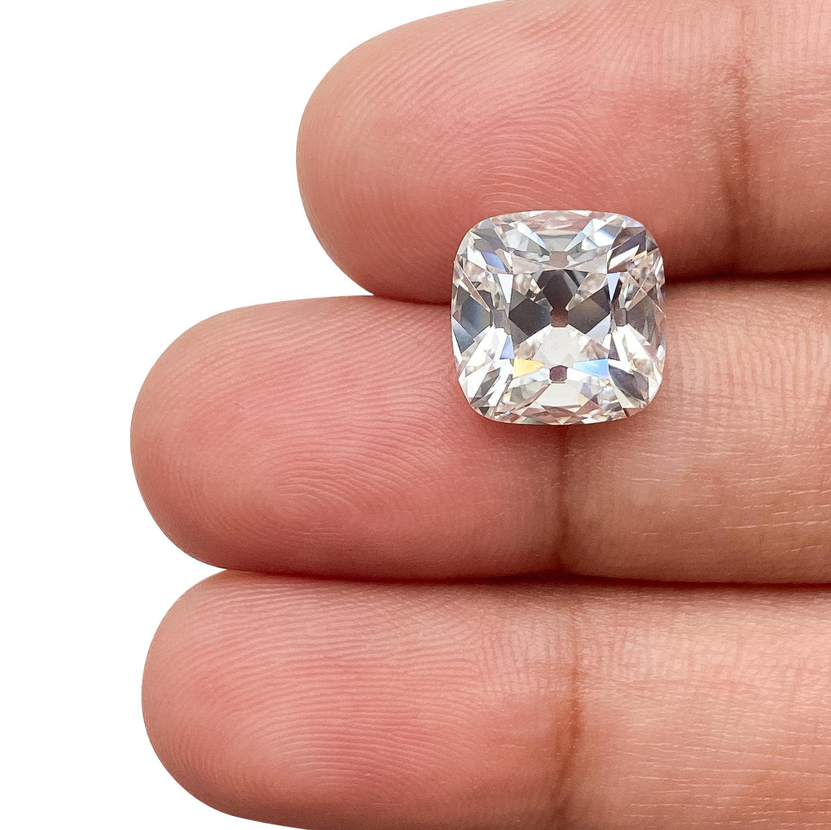 4.59ct | F/VS2 Cushion Shape Old Mine Cut Lab Diamond (IGI)