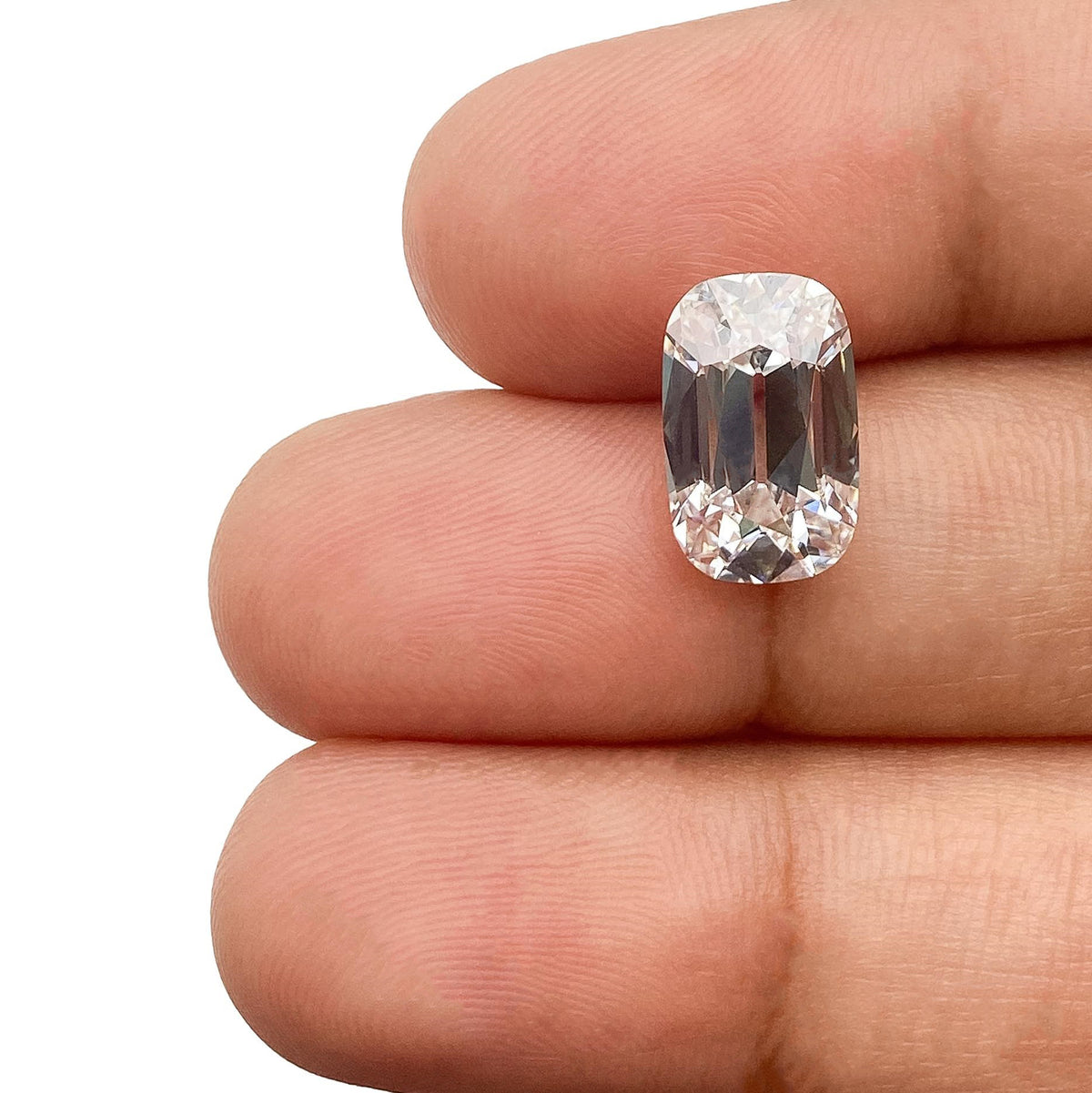 3.10ct | F/VVS2 Cushion Shape Old Mine Cut Lab Diamond (IGI)