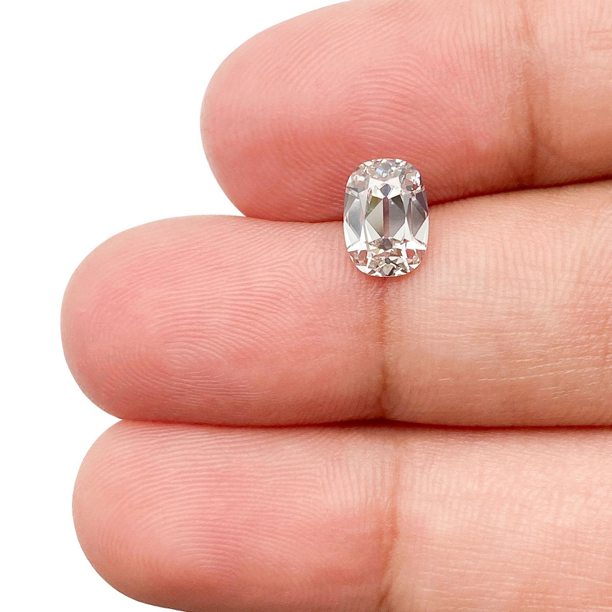 1.03ct | G/VS1 Cushion Shape Old Mine Cut Lab Diamond (IGI)