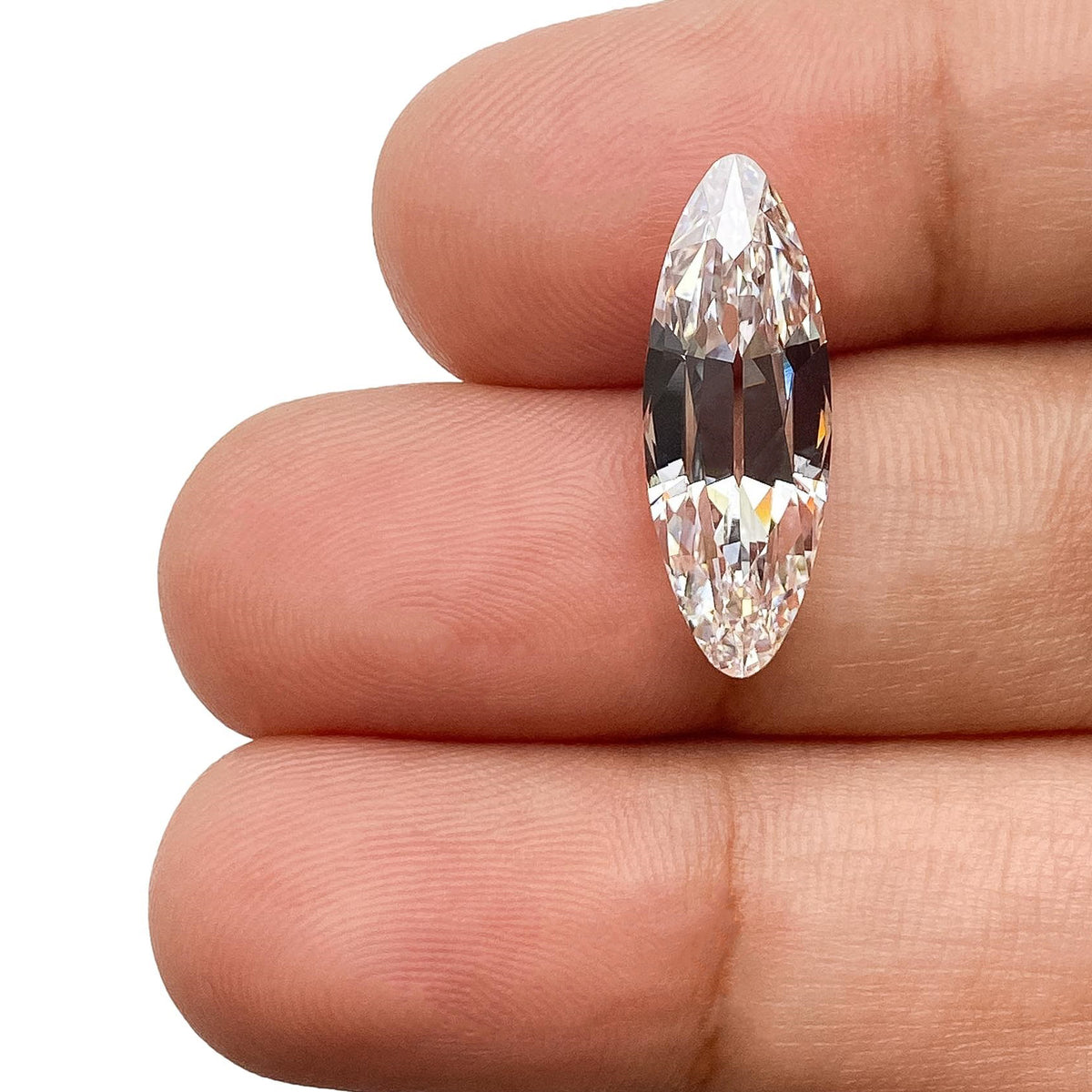 3.86ct | E/VVS2 Oval Shape Old Mine Cut Lab Diamond (IGI)