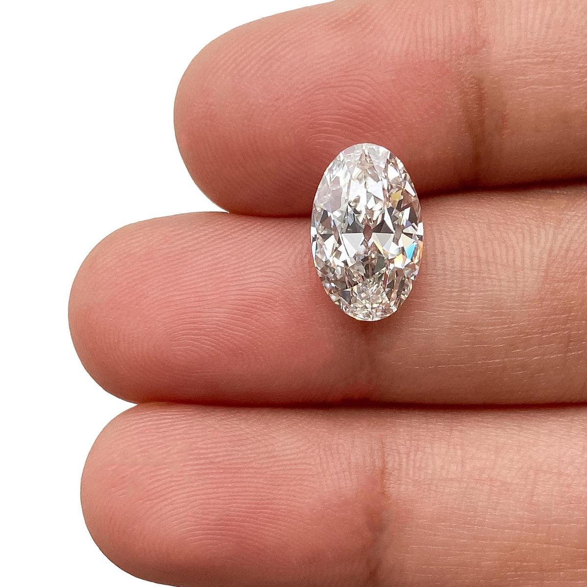 2.83ct | F/VVS2 Oval Shape Old Mine Cut Lab Diamond (IGI)