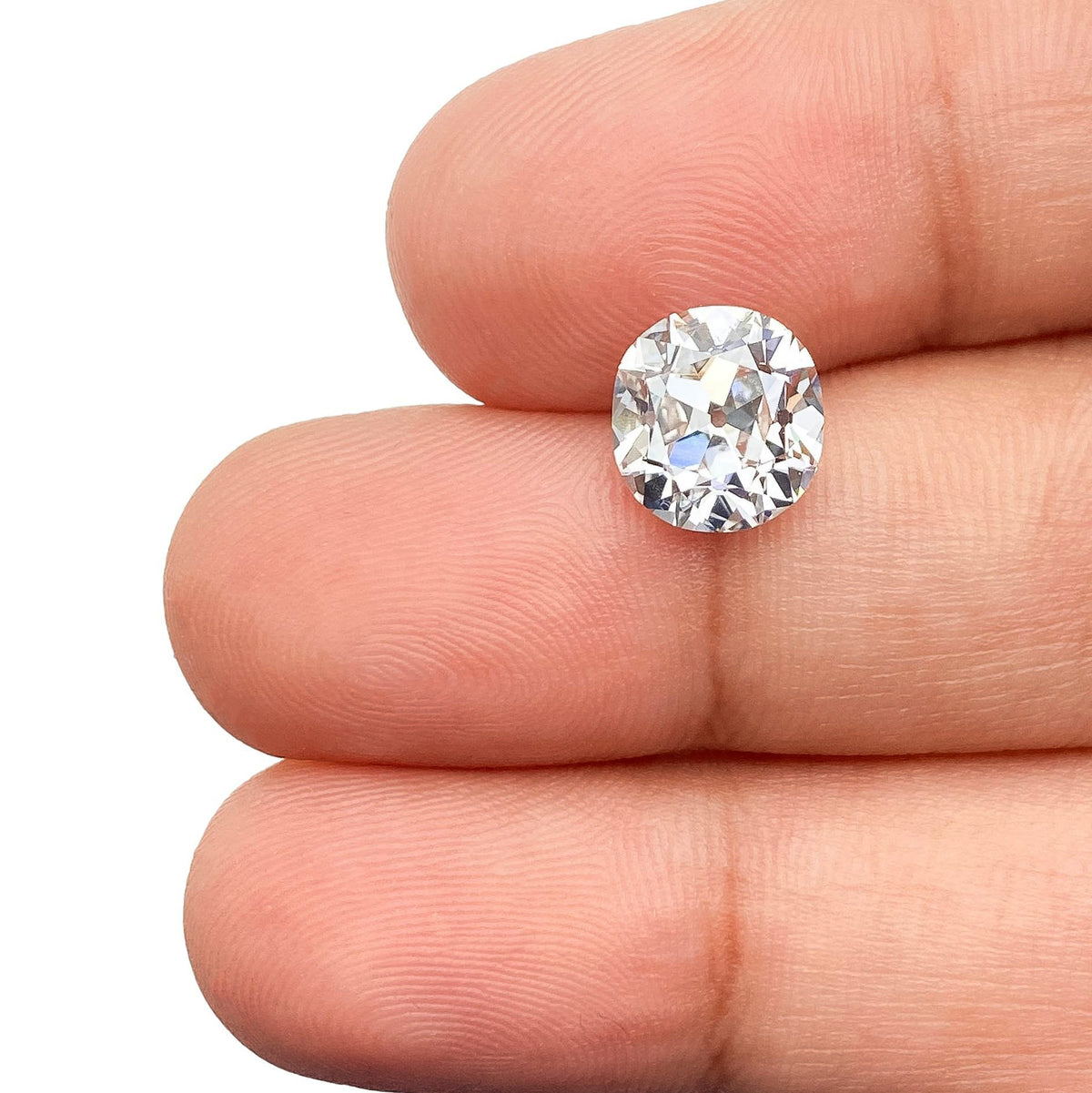 2.34ct | F/VVS2 Cushion Shape Old Mine Cut Lab Diamond (IGI)