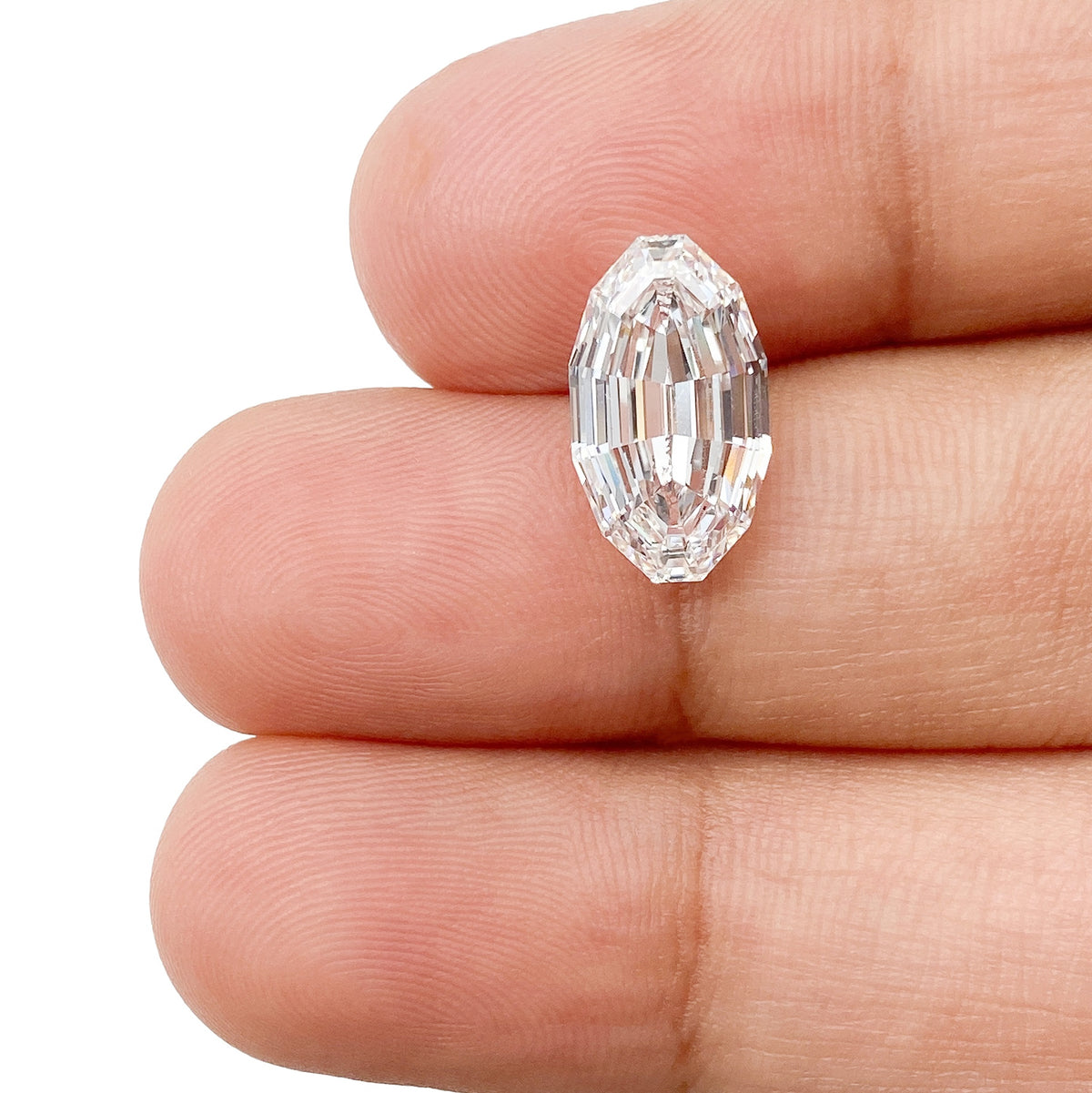 3.21ct | E/VS1 Oval Shape Step Cut Lab Diamond (IGI)