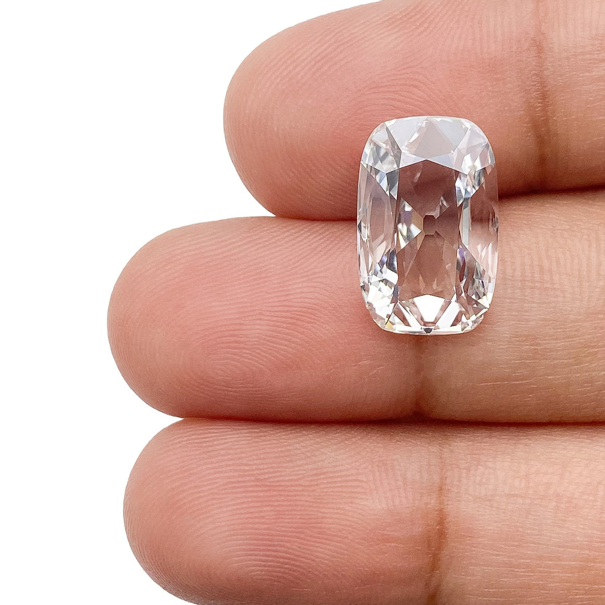 3.83ct | F/VVS2 Antique Cushion Shape Old Mine Cut Lab Diamond (IGI)