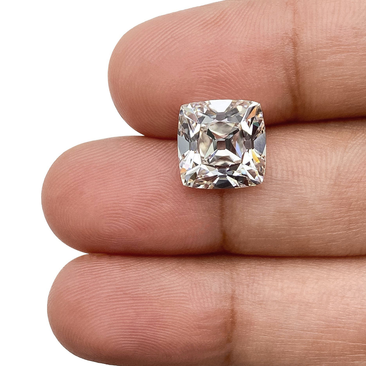 4.64ct | F/VS1 Cushion Shape Peruzzi Cut Lab Diamond (IGI)