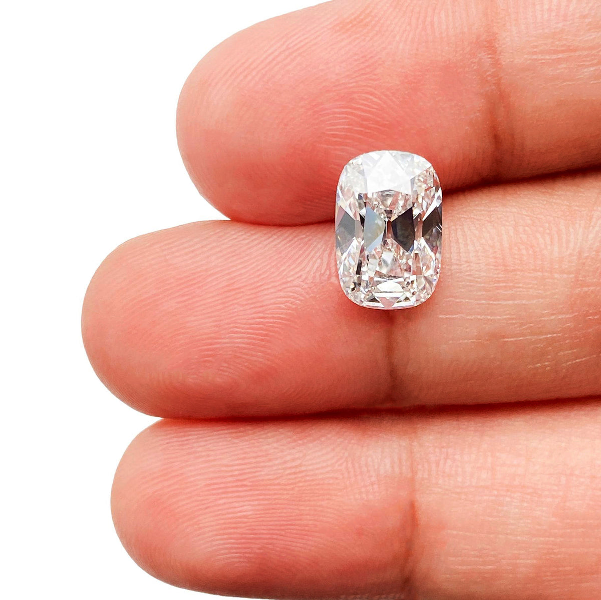 2.58ct | E/VS1 Cushion Shape Old Mine Cut Lab Diamond (IGI)