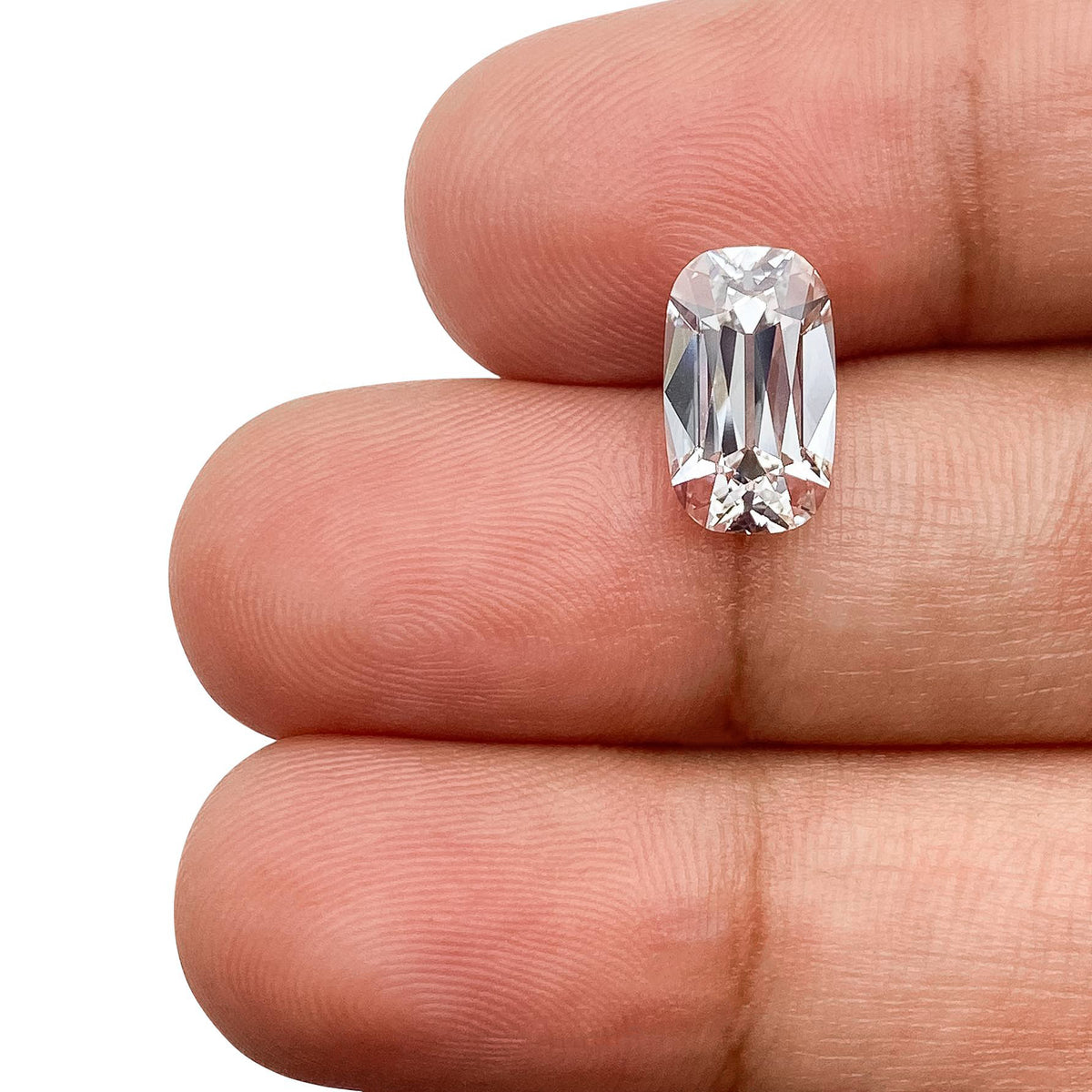 2.21ct | F/VVS2 Cushion Shape Old Mine Cut Lab Diamond (IGI)