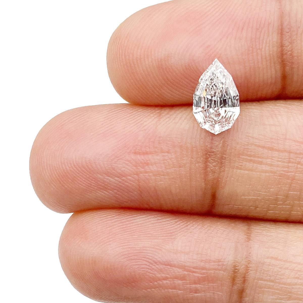 1.02ct | D/VVS1 Pear Shape Step Cut Lab Diamond (IGI)
