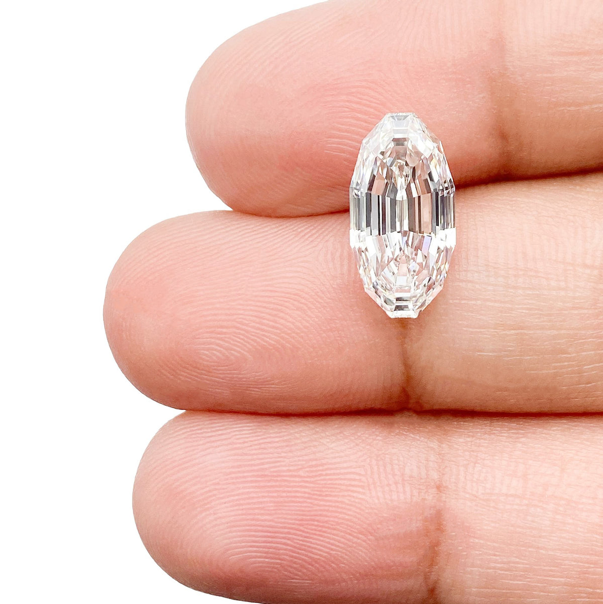 3.11ct | F/VS2 Oval Shape Step Cut Lab Diamond (IGI)