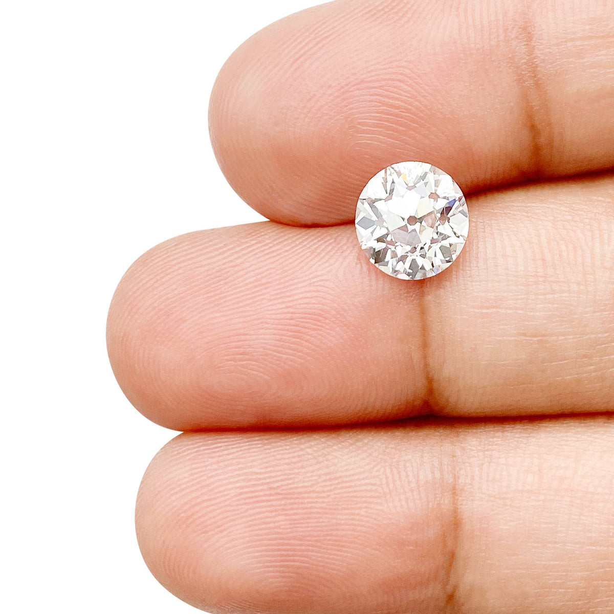 1.56ct | F/VS1 Round Shape Old European Cut Lab Diamond (IGI)