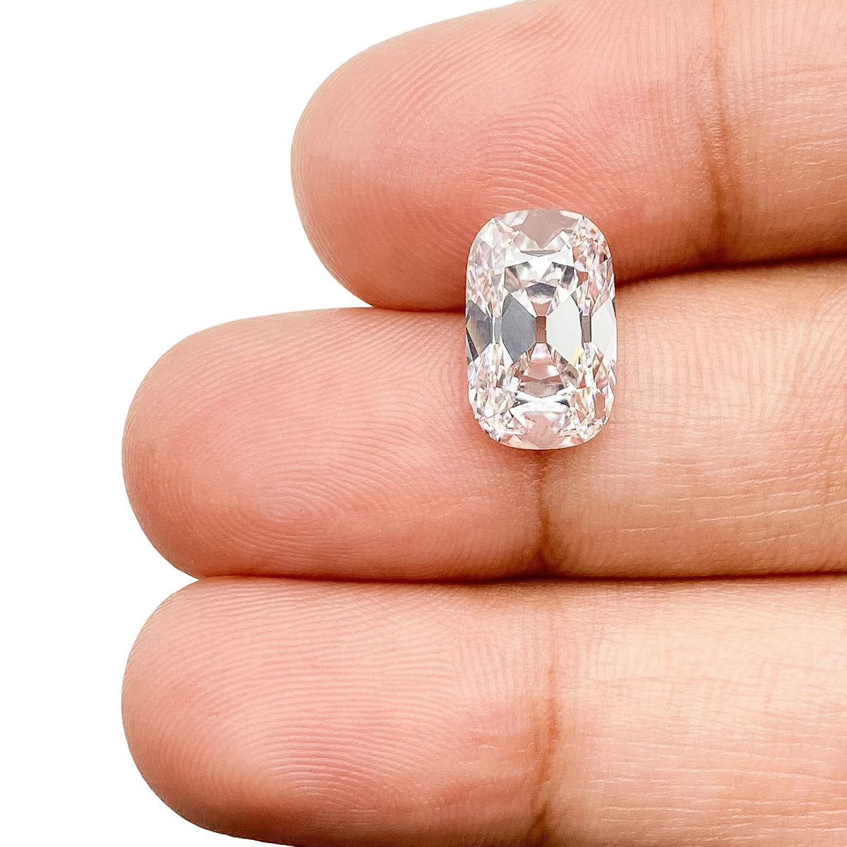 2.97ct | F/VS2 Cushion Old Mine Cut Lab Diamond (IGI)