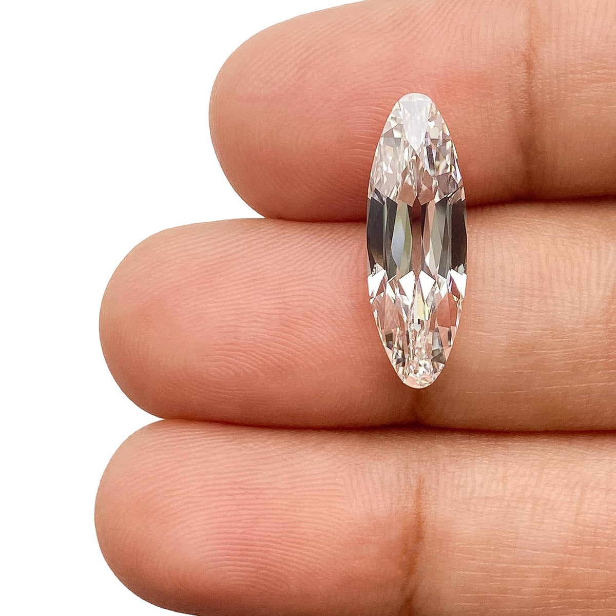 3.32ct | F/VVS2 Oval Shape Old Mine Cut Lab Diamond (IGI)